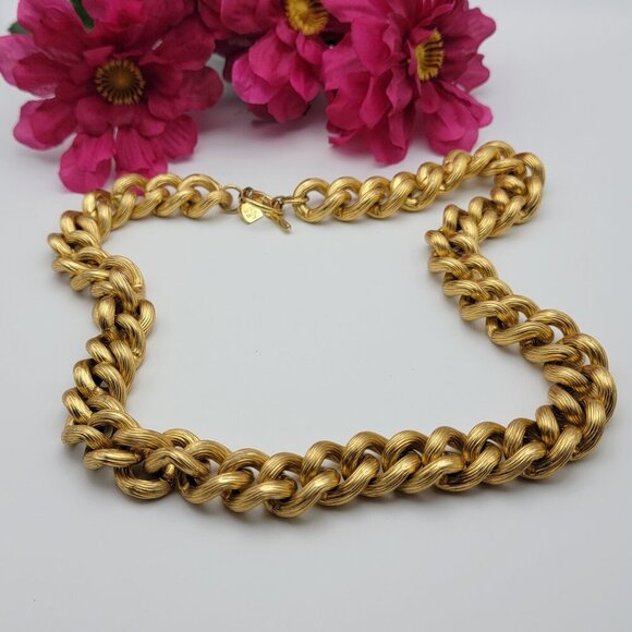 Anne Klein Jewelry - Vintage Anne Klein Necklace Gold Tone Curb Link Chain 24 Inch Toggle Clasp